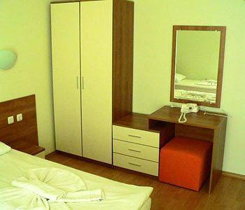 Aparthotel Pollo 3*